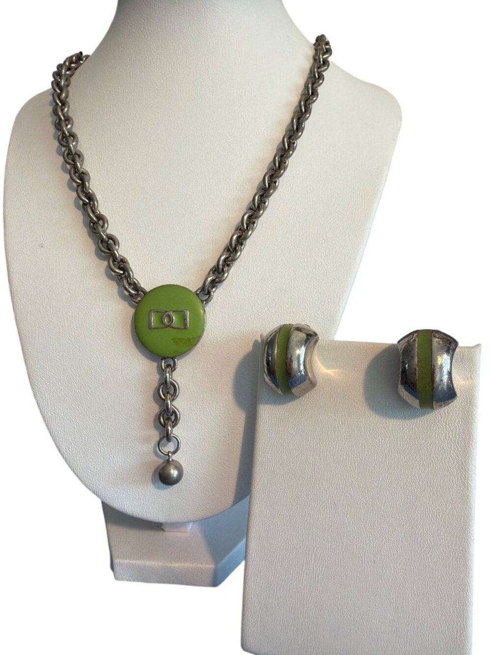 Vintage Doncaster Chunky Silver Tone Logo Necklace Clip On Earrings Set Green